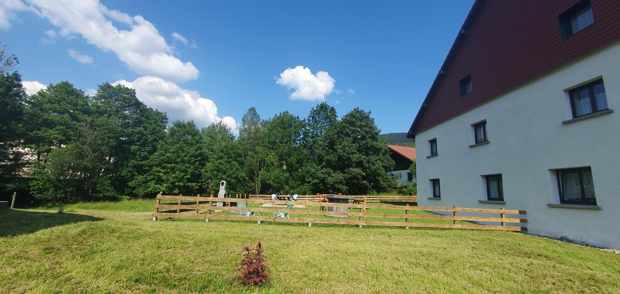 Appart Le Cerf 4 Etoiles 74M2 Cornimont Bagian luar foto
