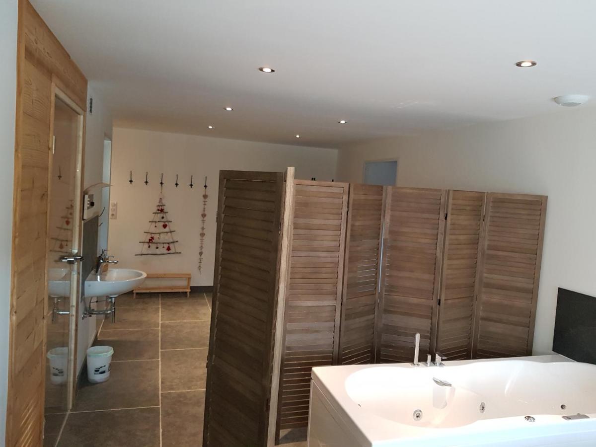Appart Le Cerf 4 Etoiles 74M2 Cornimont Bagian luar foto
